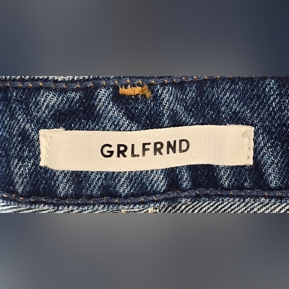 GRLFRND Raw Hem Button Fly Denim Shorts Size 25 - Picture 3 of 7